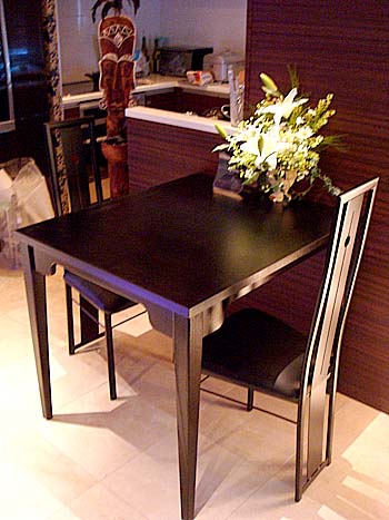 ���̃I�[�_�[�Ƌ�T�N���̃_�C�j���O�e�[�u��